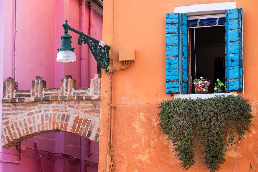 Sturz an einem Haus in Venedig